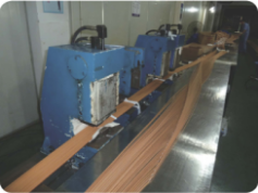 ZCN077-2、3、4米 汽發(fā)、水發(fā)線圈變位雙頭壓型機(jī)